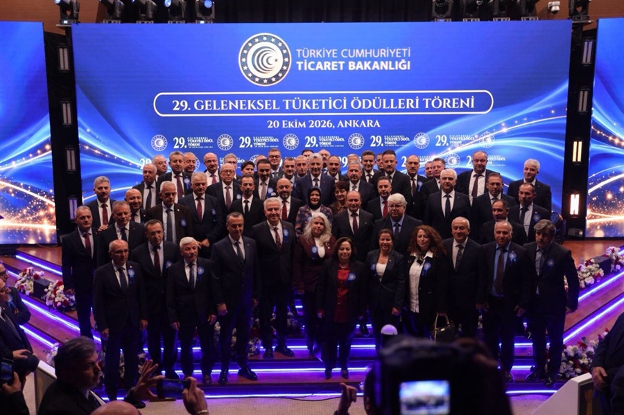 GELENEKSEL TÜKETİCİ ÖDÜLLERİ" İLE "TÜRKİYE GENELİ ORTAOKULLAR ARASI RESİM YARIŞMASI ÖDÜL" TÖRENİ ANKARA’DA GERÇEKLEŞTİRİLDİ. 
